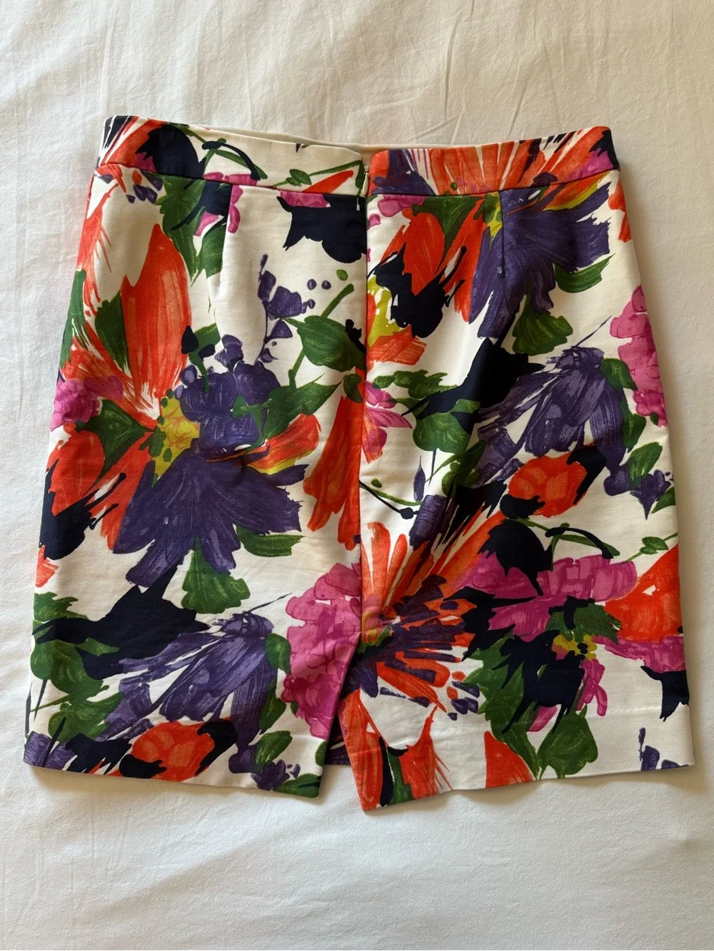 J Crew floral No. 2 pencil skirt / size 8